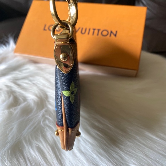 Louis Vuitton Pochette Milla MM - Monogram Multicolor Black M60097 - Picture 5 of 16